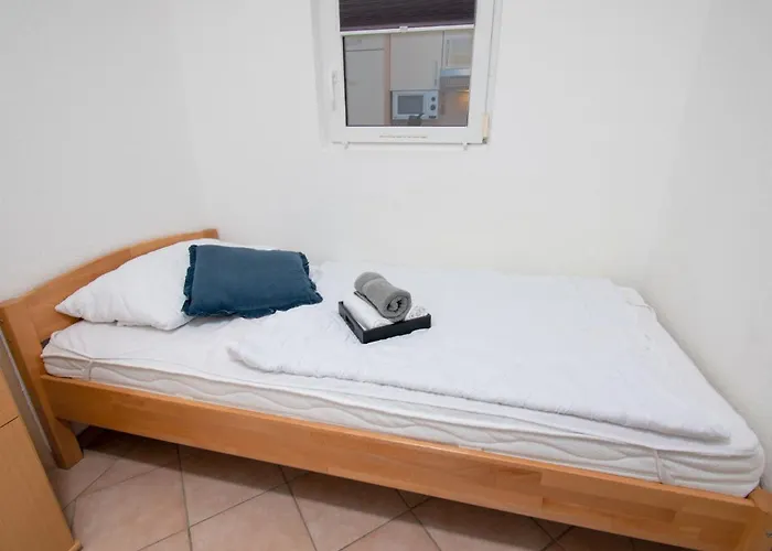 Appartement Seestern By Interhome Norddeich (Norden)